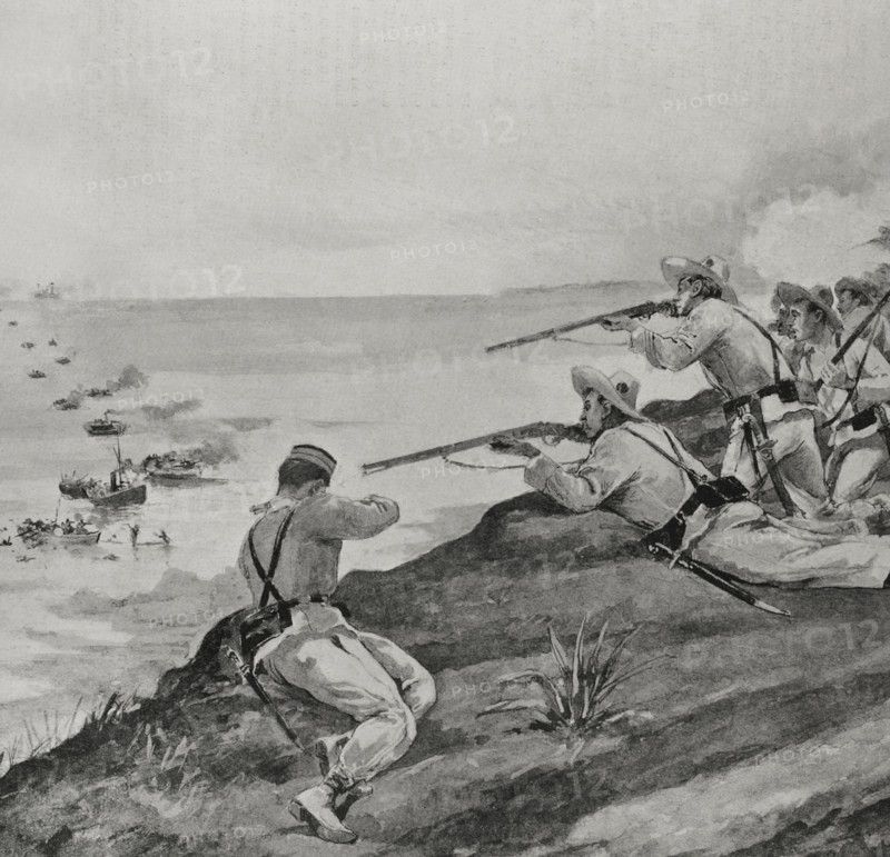 Spanish-American War: Spanish soldiers rejecting the landing of US troops...Cienfuegos (Cuba), 1898. Creator: Enrique Laporta Valor.