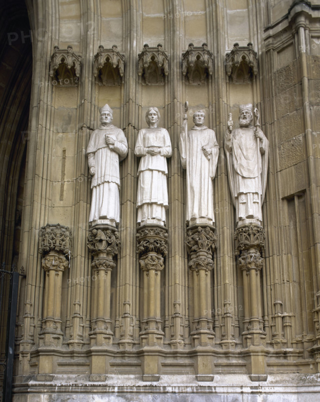 Statues of saints, Cathedral of María Inmaculada of Vitoria, Vitoria-Gasteiz, Spain, 2008.  Creator: LTL.