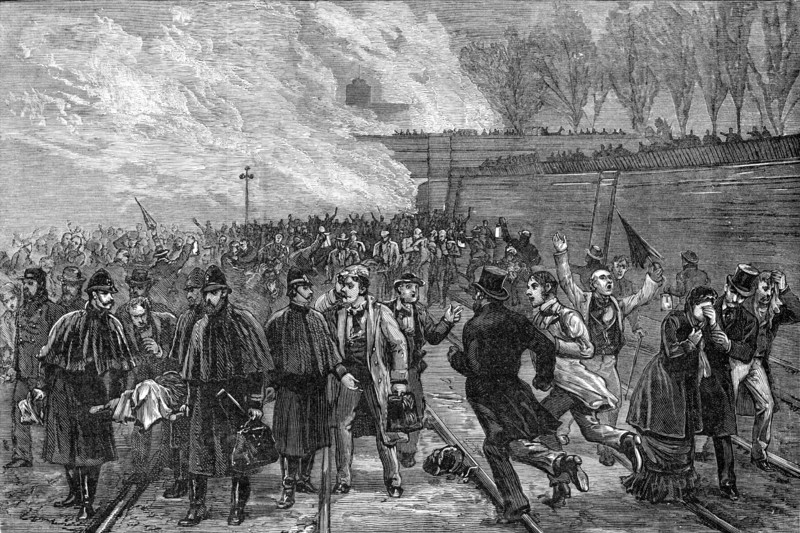 The Fatal Railway Accident at Canonbury: bringing the wounded out of the tunnel, 1881. Creator: Unknown.