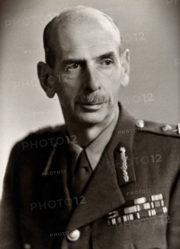 Sir Gordon Covell. Creator: Unknown.