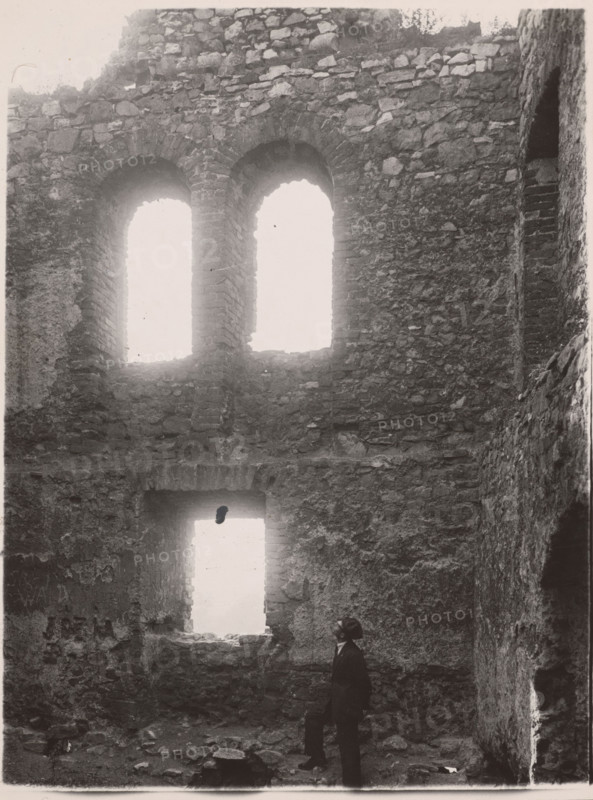 Castle - interior of a room in the upper castle, Bedzin, 1924. Creator: A Karczewski.