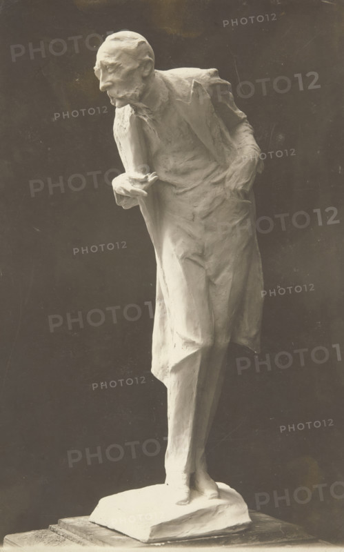 Kazimierz Kaminski as the "good uncle", 1904-1910.  Creator: Czeslaw Kulewski.