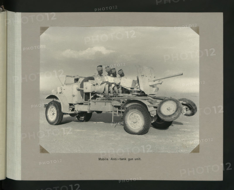 Mobile anti-tank gun unit, 1964. Creator: Colonial Office.