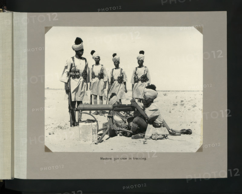 Machine gun crew in training, 1964. Creator: Colonial Office.