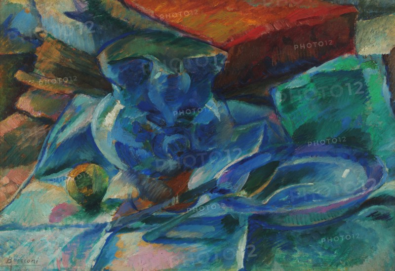 Natura morta di terraglie posate e frutta, 1915-1916. Creator: Boccioni, Umberto (1882-1916).