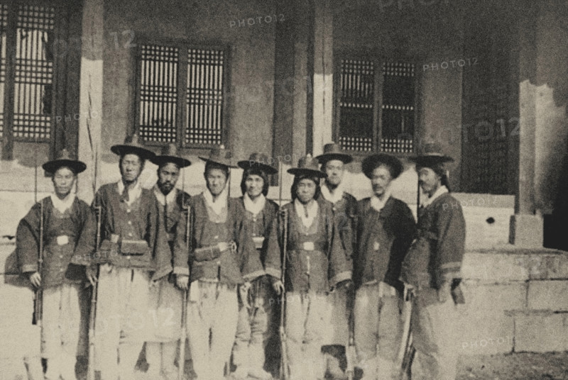 The special skills force known as Gyoryeonbyeongdae or Waepyeolgi, Korea's first modern..., 1880s. Creator: Anonymous.