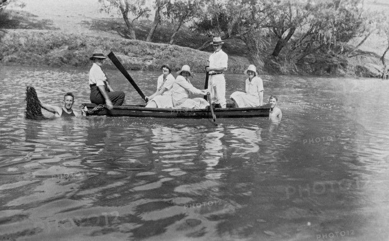 Brisbane River around Toogoolawah, 1928. Creator: Jack Bain.
