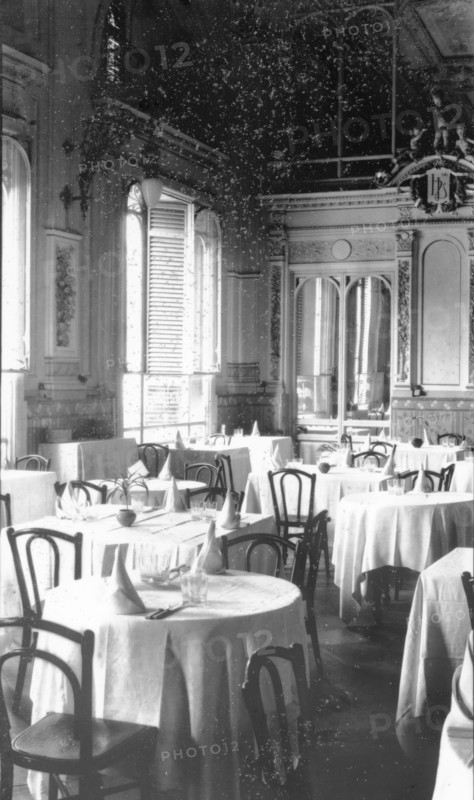 Hotel De Londres tea rooms, Paris, France, 1900. Creator: Robert Augustus Henry L'Estrange.