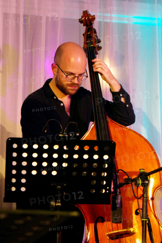 Philip Lewin, Joan Fort Trio plus Vincent Herring, Watermill Jazz Club, Dorking, Surrey, 20 May 2025 Creator: Brian O'Connor.