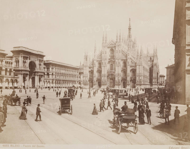 Piazza del Duomo, Milan, 19th century. Creator: Unknown.