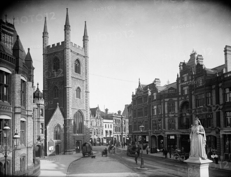 View looking towards the tower of St Lawrence's Church, Friar Street, Reading, Berkshire, 1890 Creator: Henry Taunt.