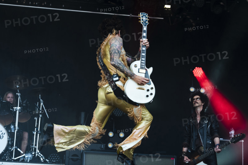 The Darkness live at the Cornbury Music Festival, Great Tew Park, Oxfordshire, Jul 2022. Creator: Annapaola Marchesani.