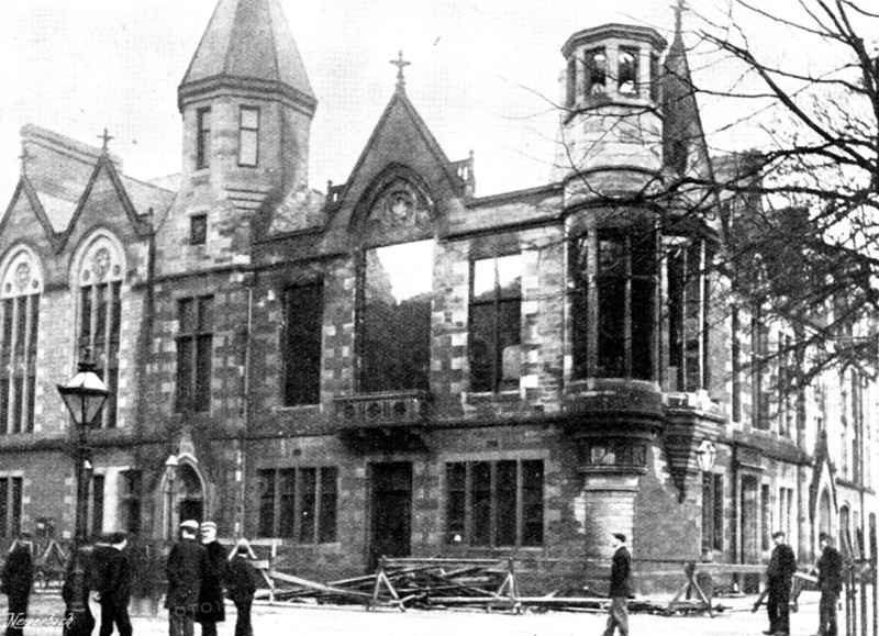 The Perth Municipal Buildings, destroyed by fire on January 23, 1895. Creator: Unknown.