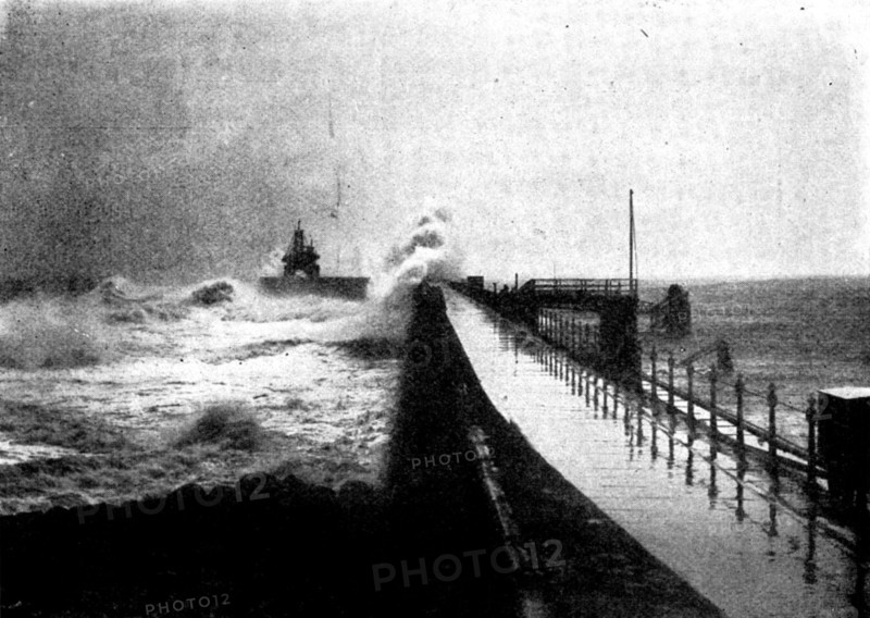 Tynemouth Jetty during the recent storm, 1898. Creator: Auty.