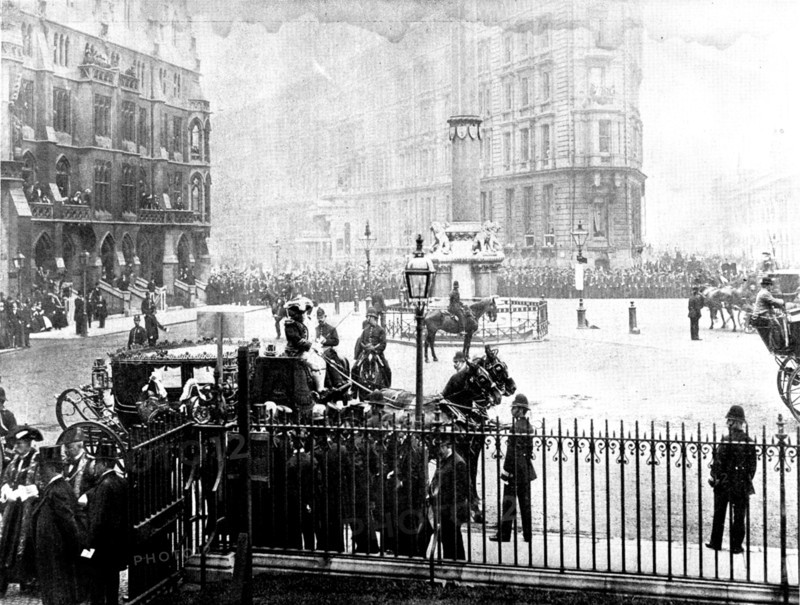 The Funeral of Mr. Gladstone: arrival of the Lord Mayor and Sheriffs at Westminster Abbey, 1898. Creator: SB Bolas & Co.