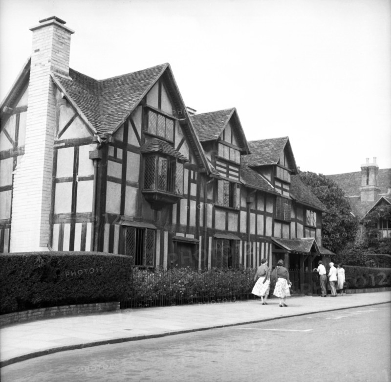 Shakespeare's birthplace, Stratford-upon-Avon, Warwickshire, c1955. Creator: Arthur Charles Kirby Ware.