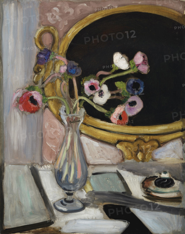 Anemones in front of the black mirror, 1919. Creator: Matisse, Henri (1869-1954).