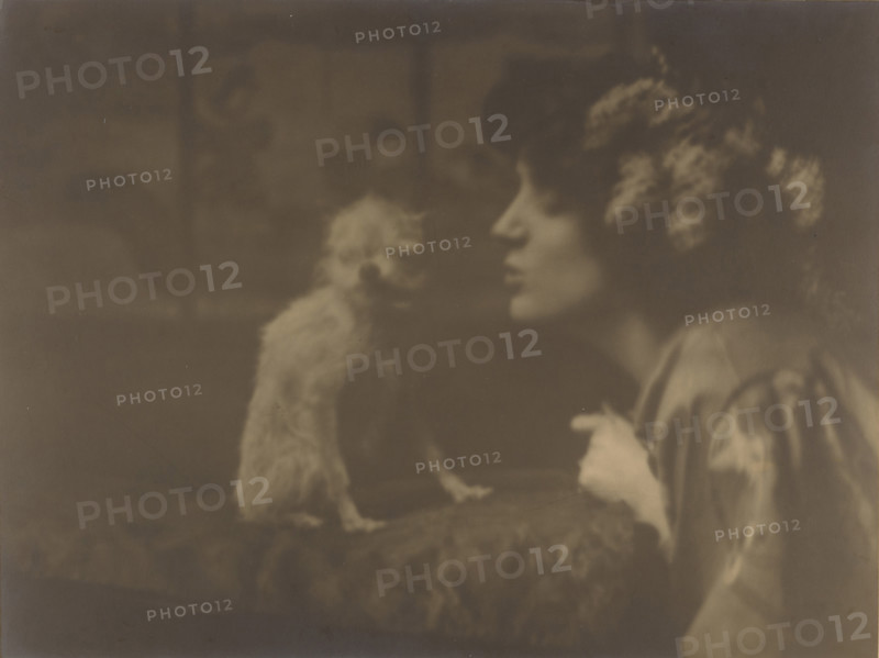 Mrs Patrick Campbell, 1902. Creator: Arnold Genthe.