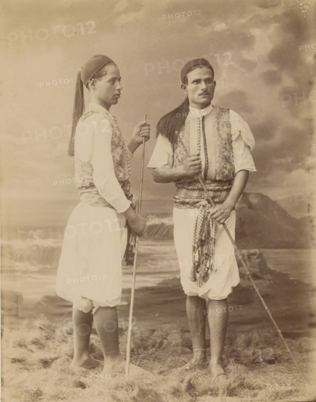 Groupe de Sais; Group from Sais, 1873-1886. Creator: Pascal Sébah.