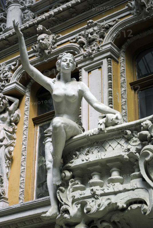 Female statue, "The Passage", hotel and mall, Odessa, Ukraine, 2011.  Creator: LTL.