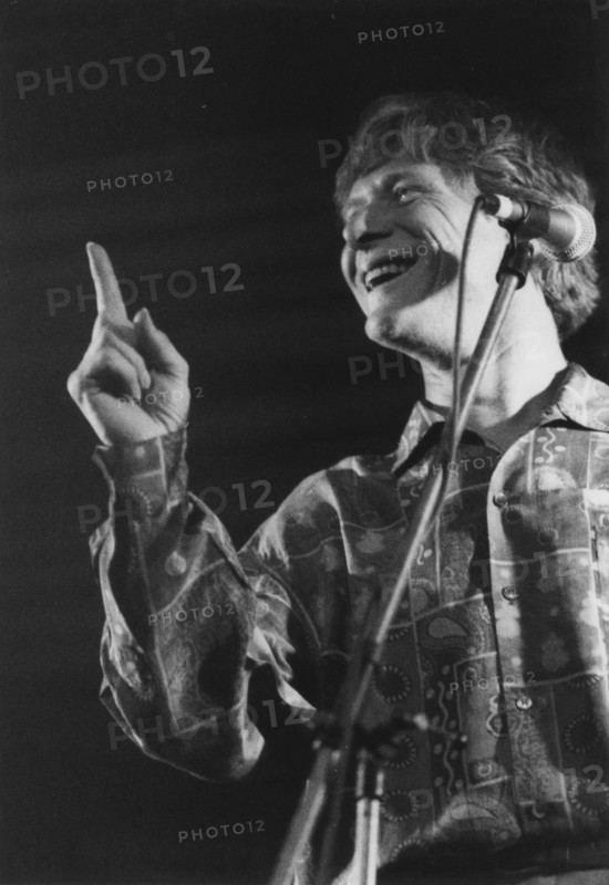 Paul Jones, Cambridge Folk Festival, Cambridge, 1992. Creator: Brian Foskett.