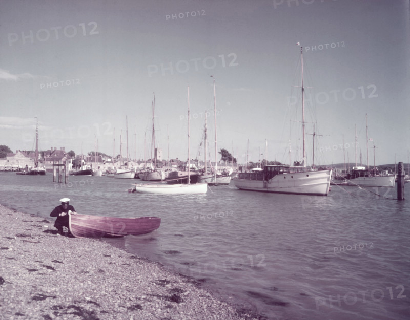 Yarmouth, Isle of Wight, c1955. Creator: Arthur Charles Kirby Ware.