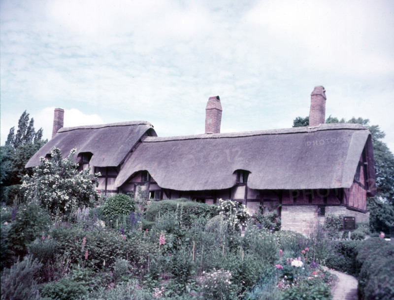 Anne Hathaway's Cottage, Stratford-on-Avon, Warwickshire, c1955.  Creator: Arthur Charles Kirby Ware.