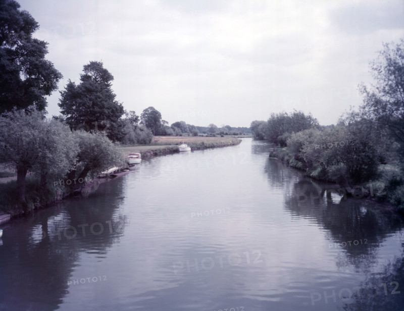 The River Thames at Newbridge, Oxfordshire, c1955. Creator: Arthur Charles Kirby Ware.