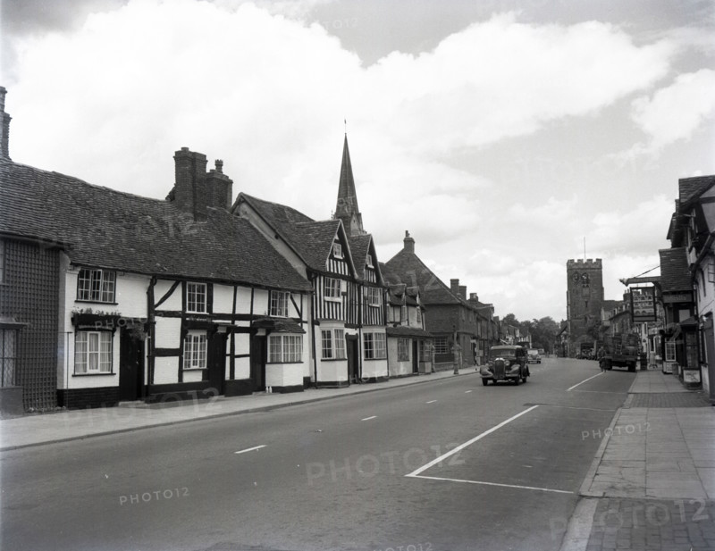 Henley-in-Arden, Warwickshire, c1955. Creator: Arthur Charles Kirby Ware.