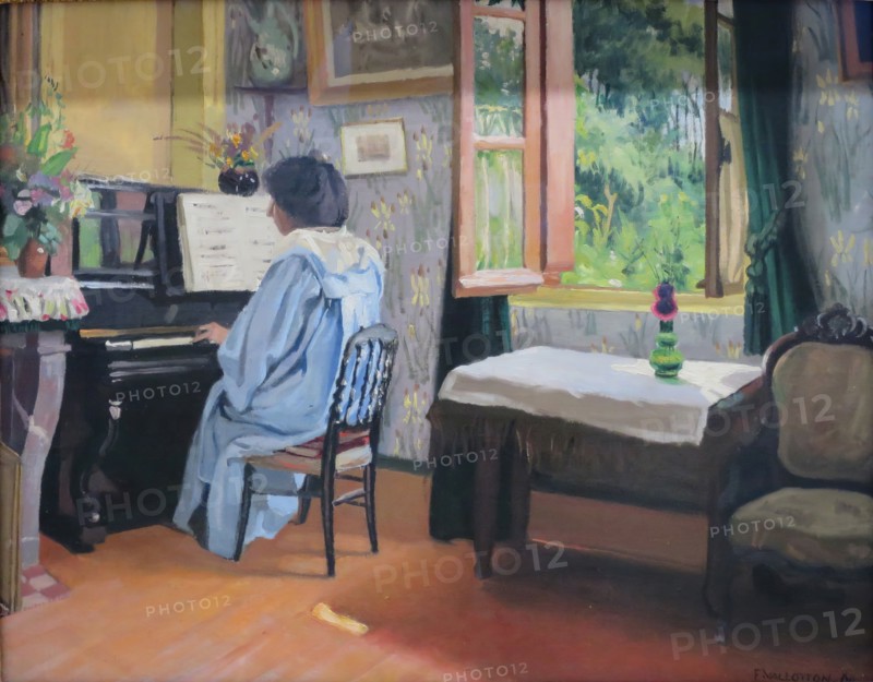 Woman at a Piano, 1904. Creator: Felix Vallotton.
