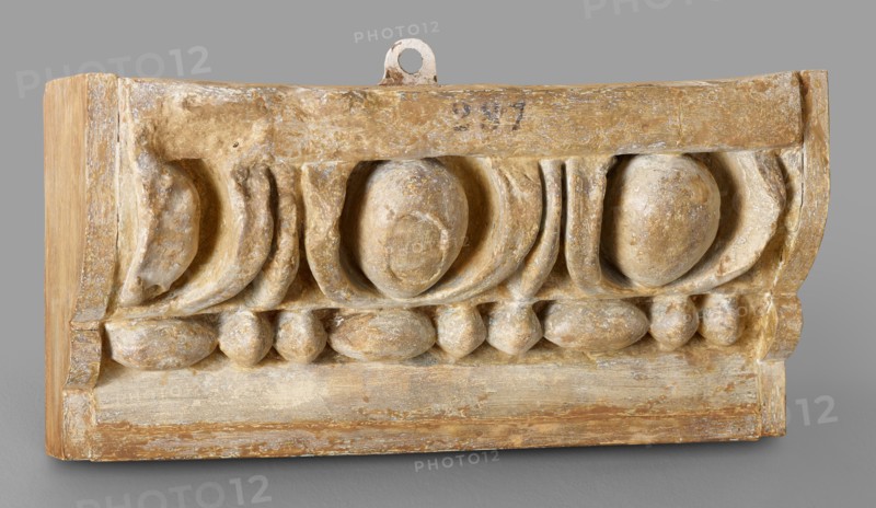 Cast showing egg-and-dart above bead-and-reel from lower cornice, 19th century. Creator: Unknown.