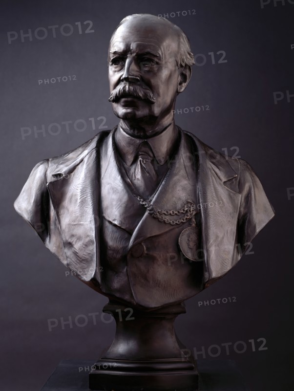 Bust of Sir Aston Webb, P.R.A., c1922. Creator: Thomas Brock.