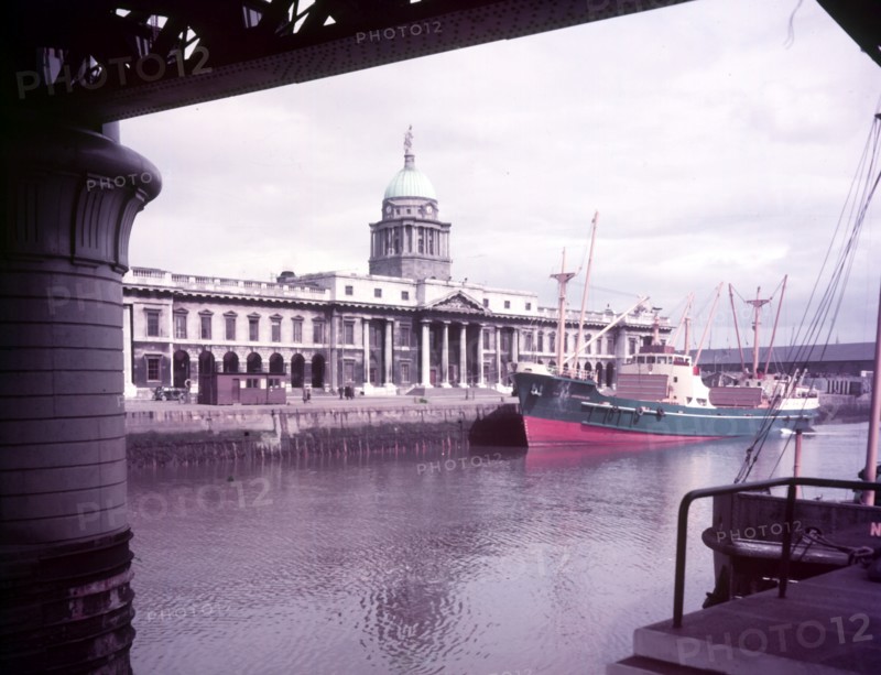 Custom House, Dublin, Ireland, c1955. Creator: Arthur Charles Kirby Ware.