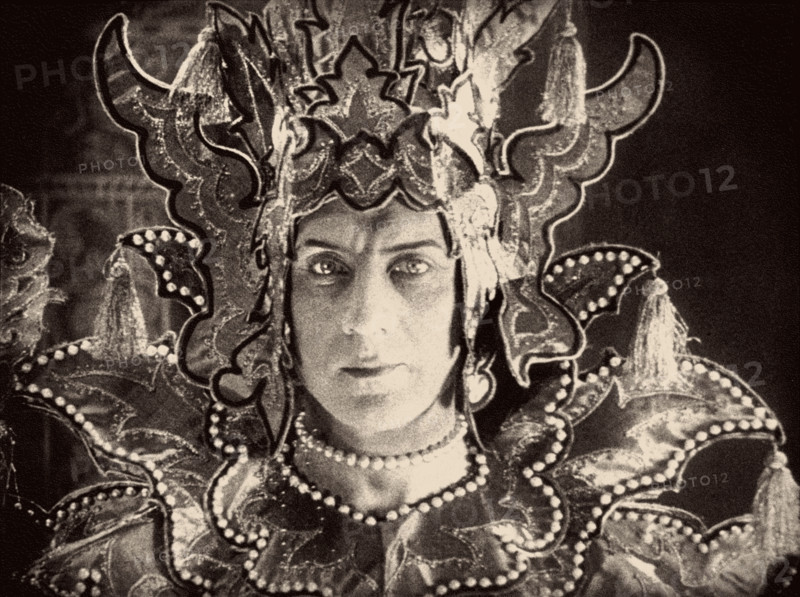 Ivan Mozzhukhin in the film "Le Lion des Mogols" (The Lion of the Moguls) by Jean Epstein, 1924. Creator: Anon.