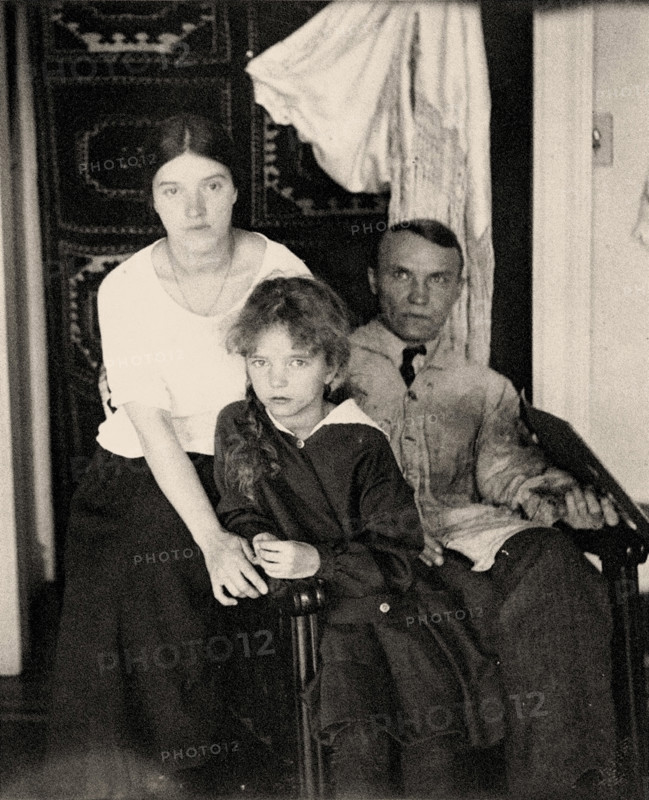 Nicolai Fechin with his wife Alexandra and Daughter Eya, New York, 1924. Creator: Anon.
