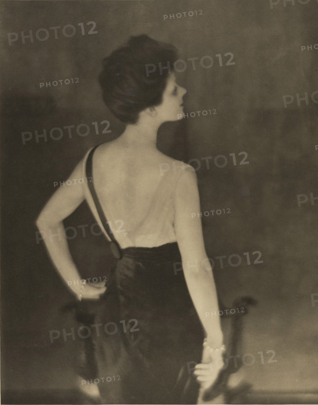 Rita Lydig, 1913-1914. Creator: Baron Adolf Edward Sigismond de Meyer.
