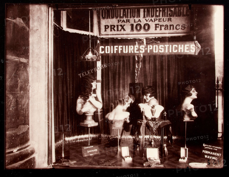Coiffeur, Palais Royal, 1926-1927. Creator: Eugene Atget.