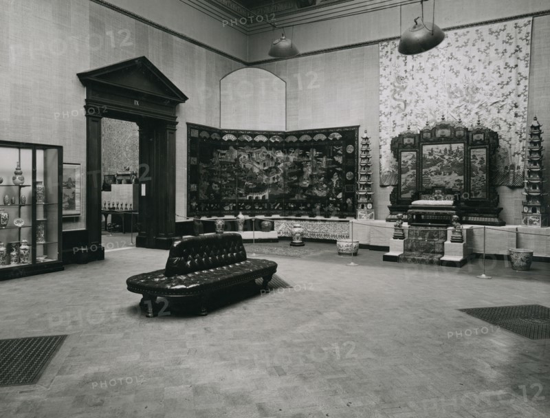 Gallery views of the 'International Exhibition of Chinese Art' held at the Royal Academy, 1935. Creator: Unknown.