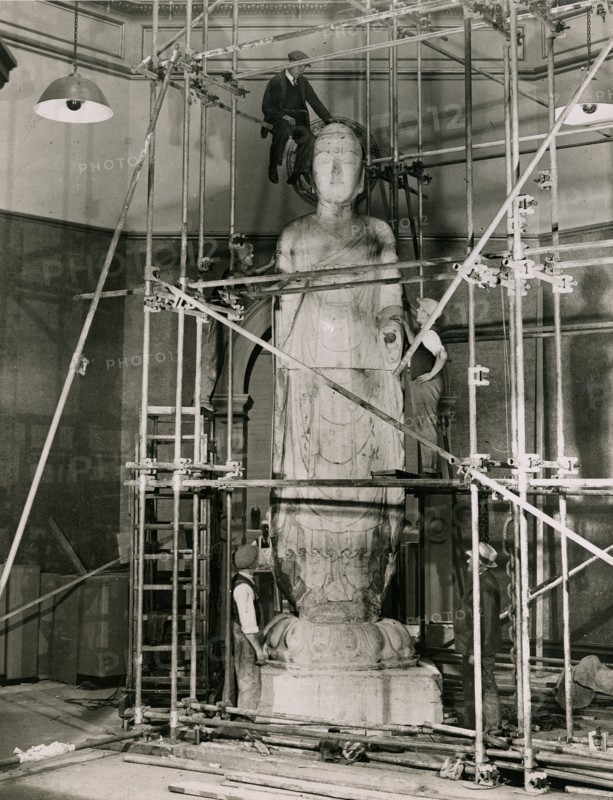 Installing the Amitabha Buddha in the Central Hall, 1935.  Creator: Topical Press Agency.
