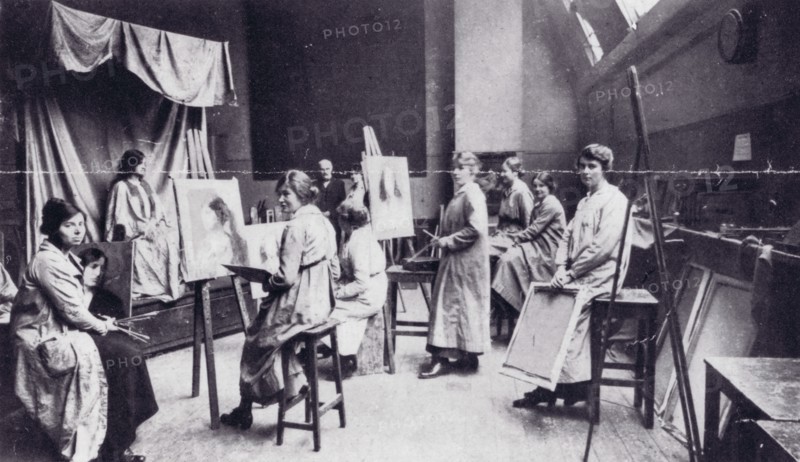 Students working from the life in the Ladys Painting School. Creator: Unknown.
