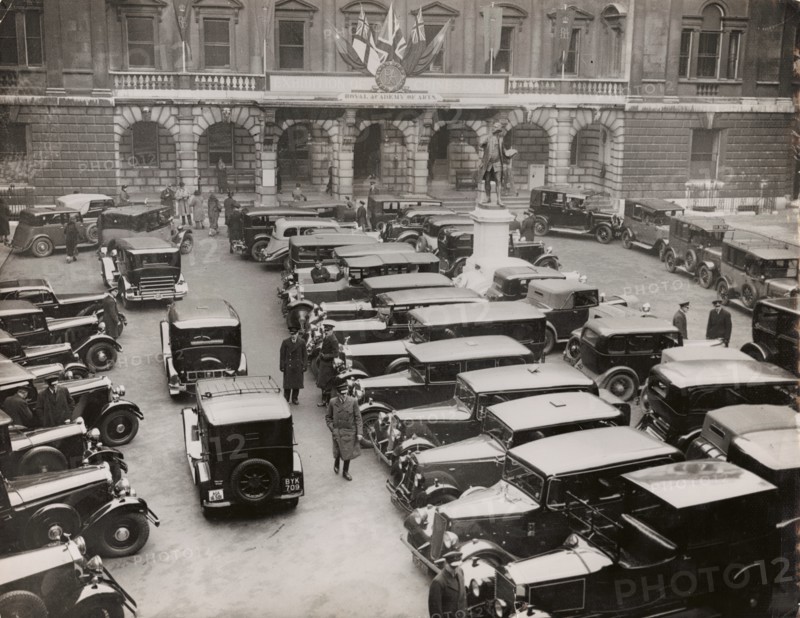 Cars parked in Burlington House Courtyard, on the occasion of the private view..., 1935. Creator: Unknown.