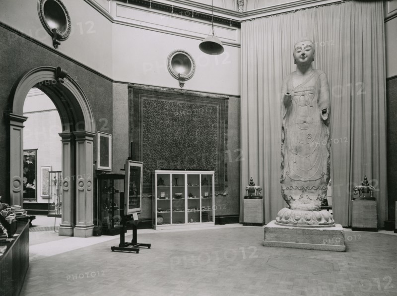 Gallery views of the 'International Exhibition of Chinese Art' held at the Royal Academy, 1935. Creator: Unknown.