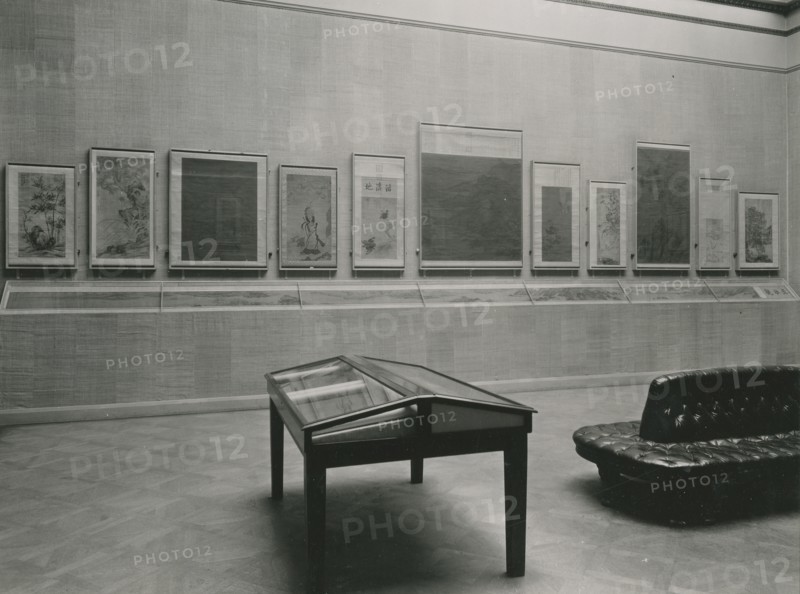 Gallery views of the 'International Exhibition of Chinese Art' held at the Royal Academy, 1935. Creator: Unknown.
