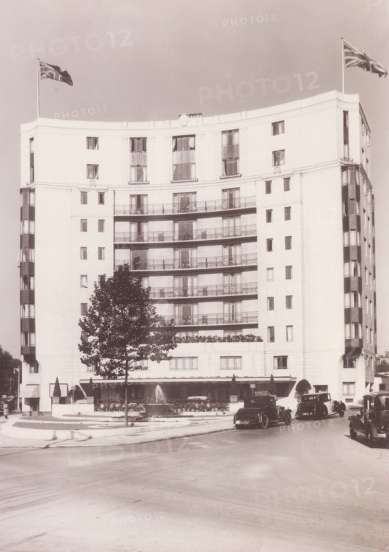 Photograph of the Dorchester Hotel, Park Lane, London, designed by William Curtis Green. Creator: Unknown.