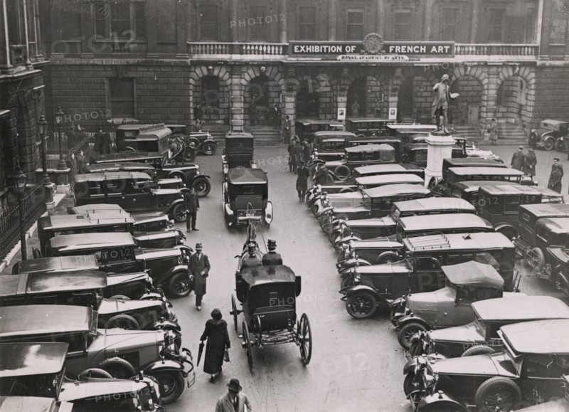 Installation photography of the 'Exhibition of French Art 1200-1900' at the Royal Academy..., 1932. Creator: Unknown.