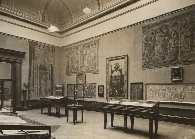 Installation photography of the 'Exhibition of French Art 1200-1900' at the Royal Academy..., 1932. Creator: Unknown.