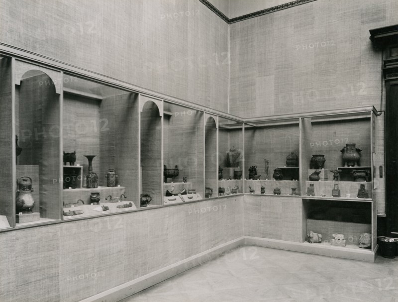 Gallery I, Royal Academy of Arts, International Exhibition of Chinese Art 1935-36, 1935. Creator: Unknown.