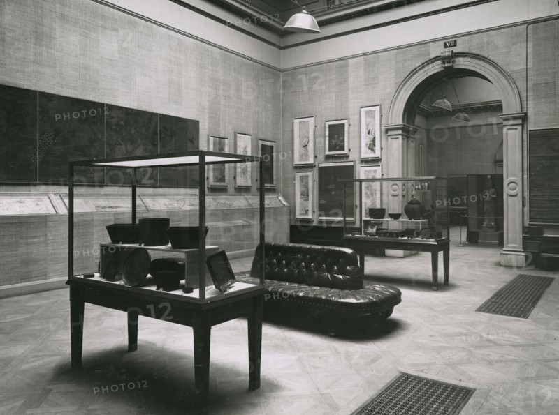 Gallery 7, Royal Academy of Arts, International Exhibition of Chinese Art 1935-36, 1935. Creator: Unknown.