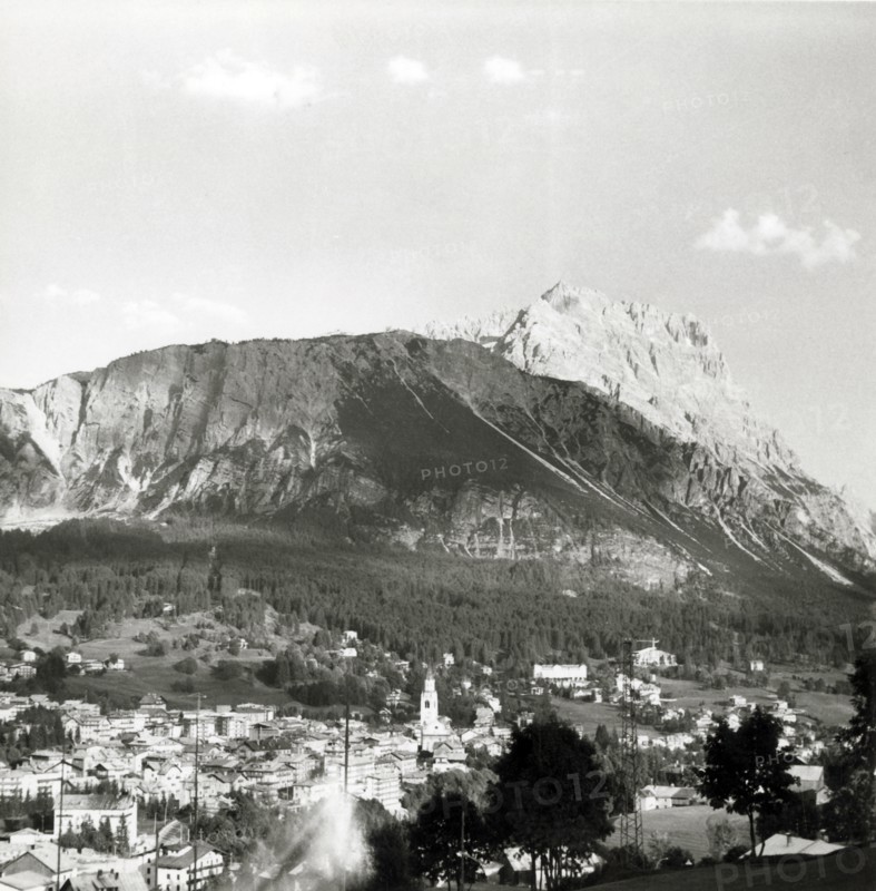 Peaks of the Gruppo del Sorapiss above Cortina, Dolomites, Italy, c1955. Creator: Arthur Charles Kirby Ware.