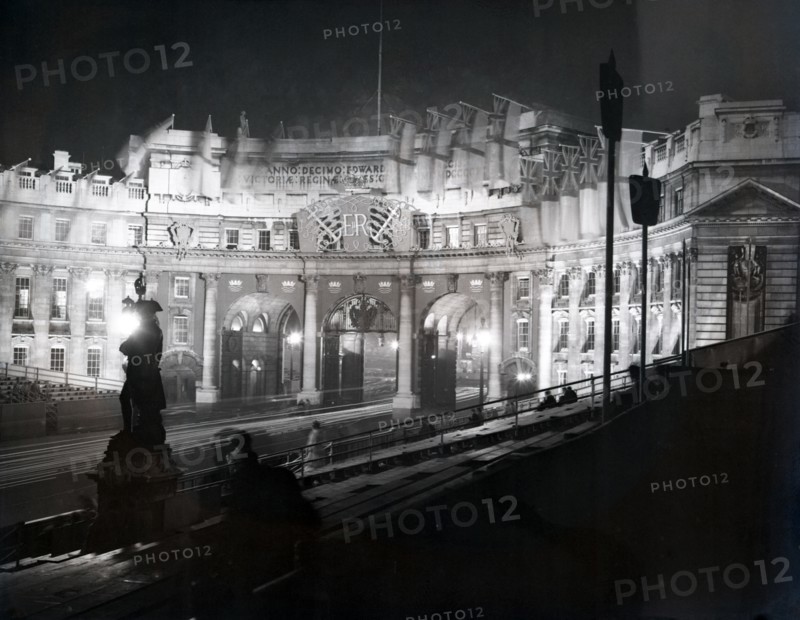 Admiralty Arch decorated for the coronation of Elizabeth II, London, June 1953.  Creator: Arthur Charles Kirby Ware.